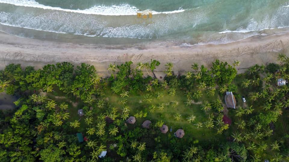 Playa Paraiso Nagtabon Beach Bacungan Exterior foto